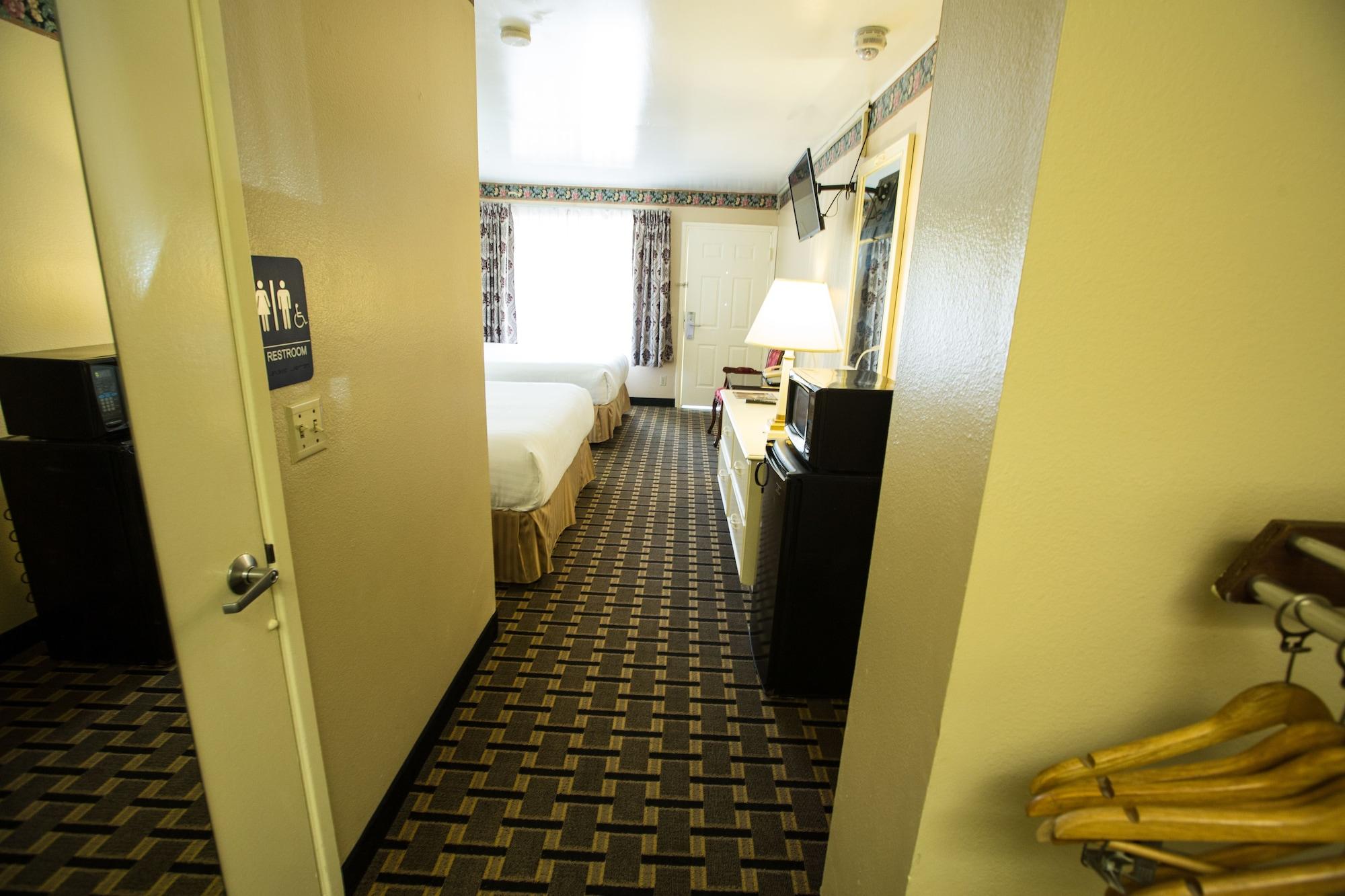 Anaheim Carriage Inn מראה חיצוני תמונה
